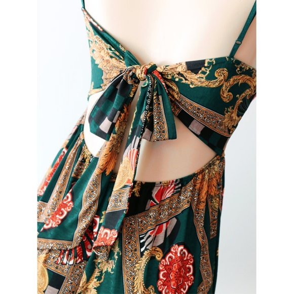 Green Gold Bow Tie Back Stretchy Jersey Knit Dress - Picture 2 of 7